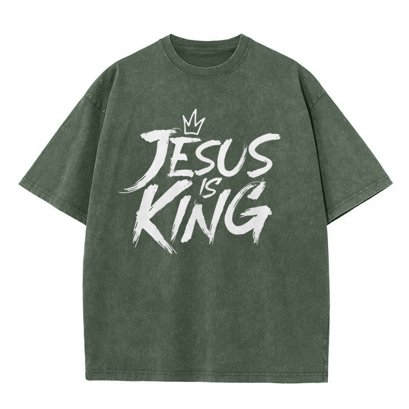 Christianartworkshop Unisex-T-Shirt mit Aufschrift „Jesus ist König“, gewaschen - Armeegrün - 5XL - image 7