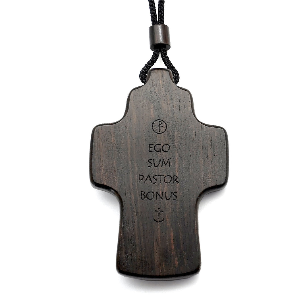 Christianartworkshop Handgefertigte Halskette mit dem Heiligen Geist und dem Kreuz aus Holz: Ein Symbol des Glaubens und der Handwerkskunst - image 9