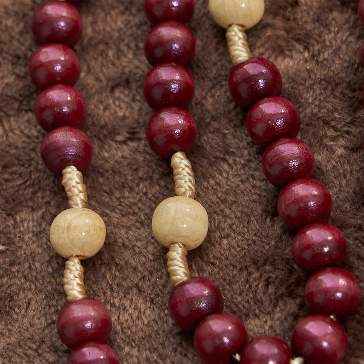 Christianartworkshop 10 mm Weinrote Holzperlen, traditioneller Rosenkranz: Ein zeitloser spiritueller Begleiter