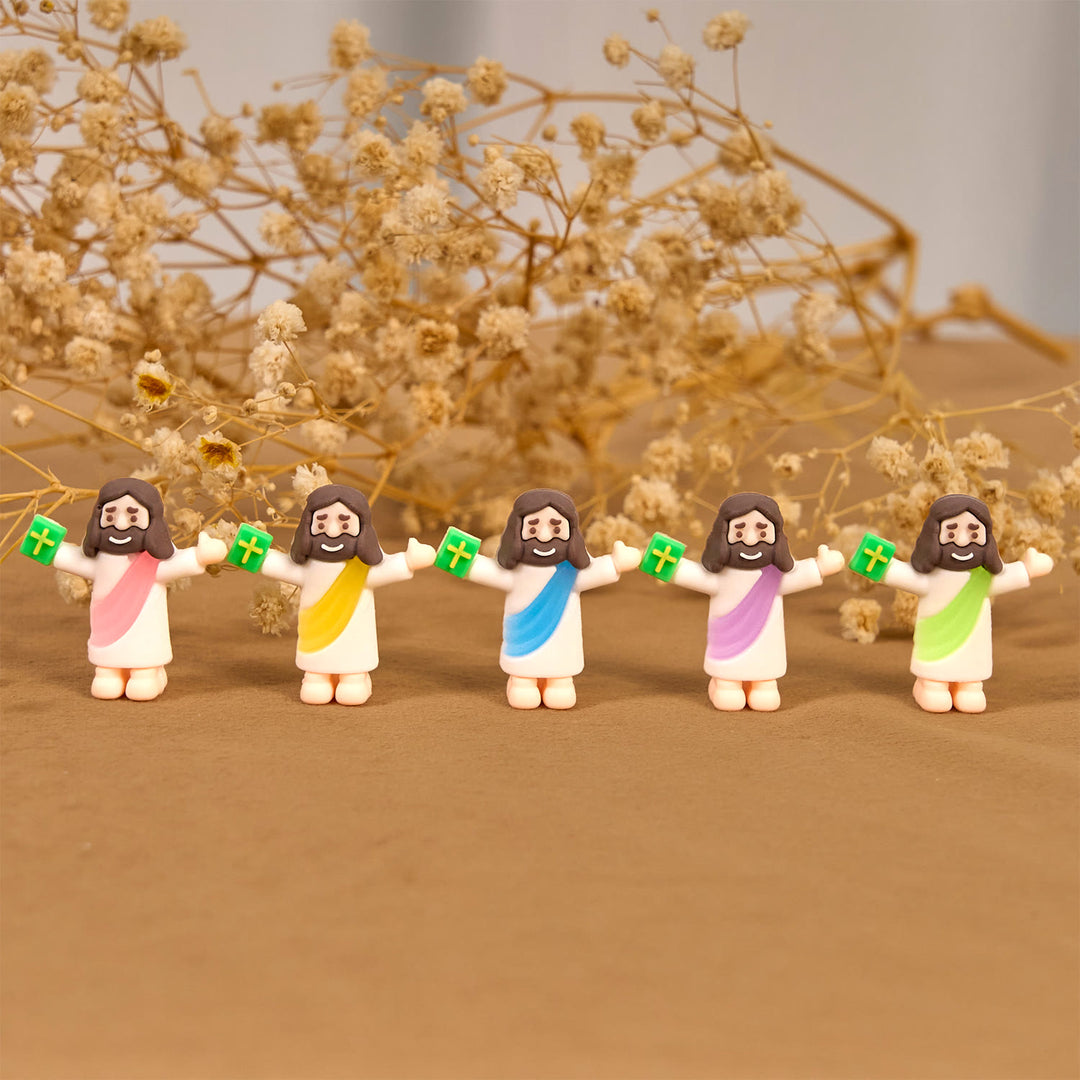 Christianartworkshop 5/10/20/30 Stück Glaube – inspirierte Mini-Jesus-Figuren mit Bibel in der Hand - image 5