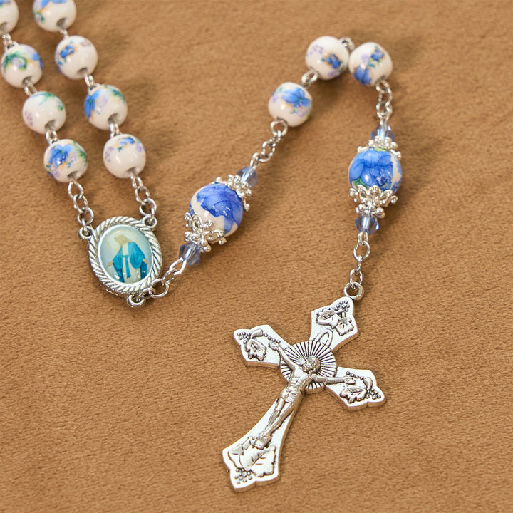 Christianartworkshop GEBETSVOLLER GLAUBE: Handgefertigter Rosenkranz mit Maiglöckchen-Perlen - image 10