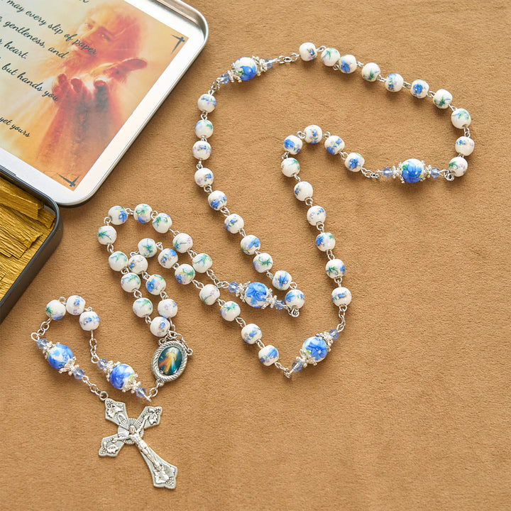 Christianartworkshop GEBETSVOLLER GLAUBE: Handgefertigter Rosenkranz mit Maiglöckchen-Perlen - image 14