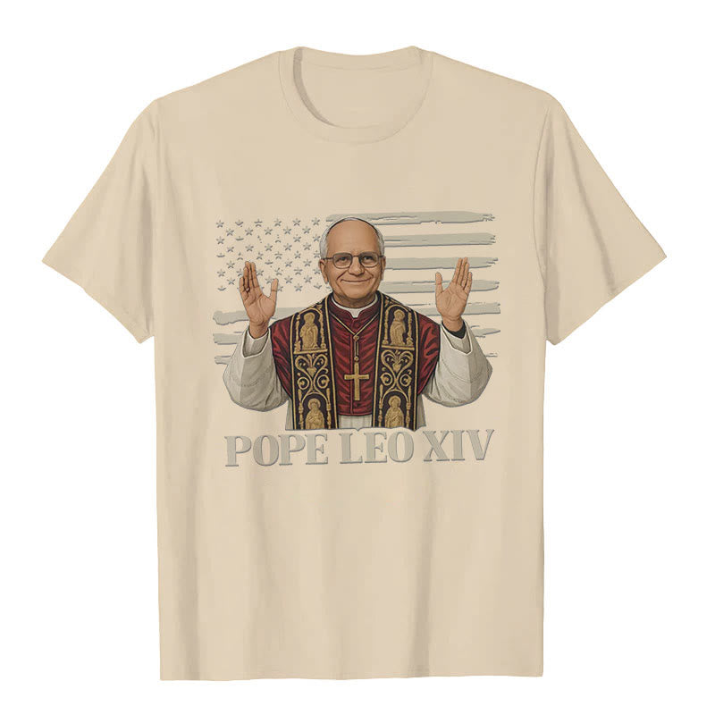 Christianartworkshop Papst Leo XIV. mit patriotischem Flair Unisex T-Shirt