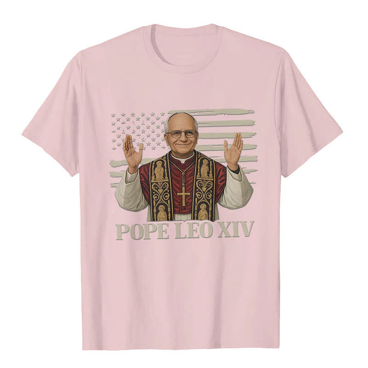 Christianartworkshop Papst Leo XIV. mit patriotischem Flair Unisex T-Shirt