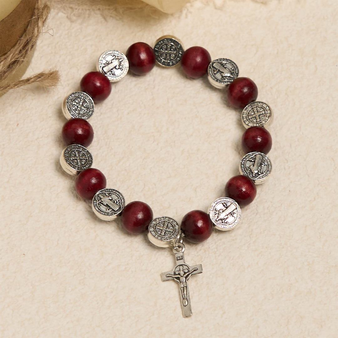 Christianartworkshop Vintage-Anhänger und Armband mit roten Perlen im Stil des Heiligen Benedikt: Ein geschätztes Symbol heiliger Führung - Rote Perlen - image 0