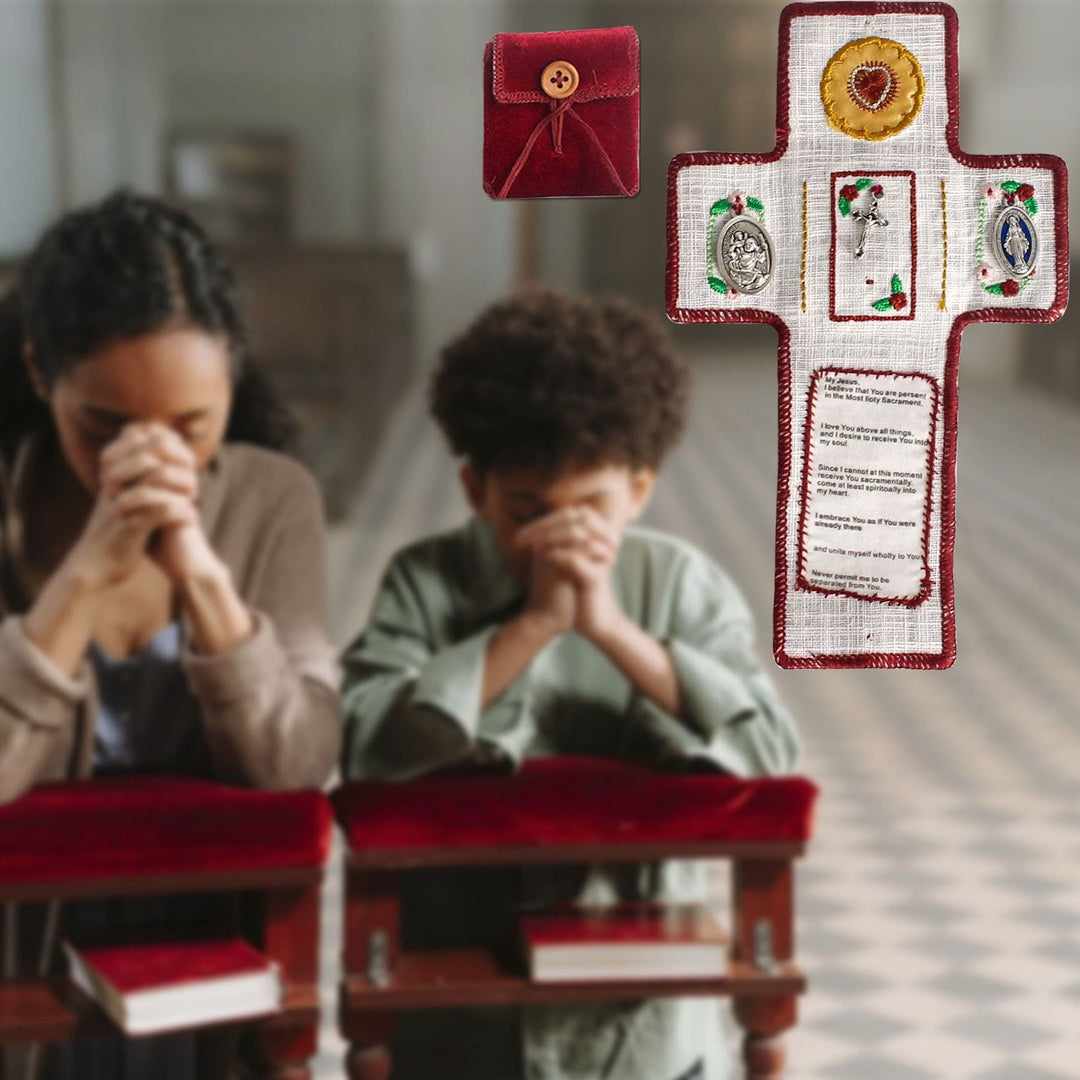 Christianartworkshop Handgefertigter Taschenschrein im klassischen Stil mit einem Kreuz im Inneren