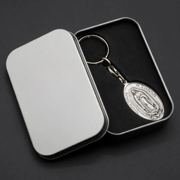 Christianartworkshop Exquisites Relief – Geformte Medaille „Unsere Liebe Frau von Guadalupe“ mit kastilischer Rose als Schlüsselanhänger - image 4