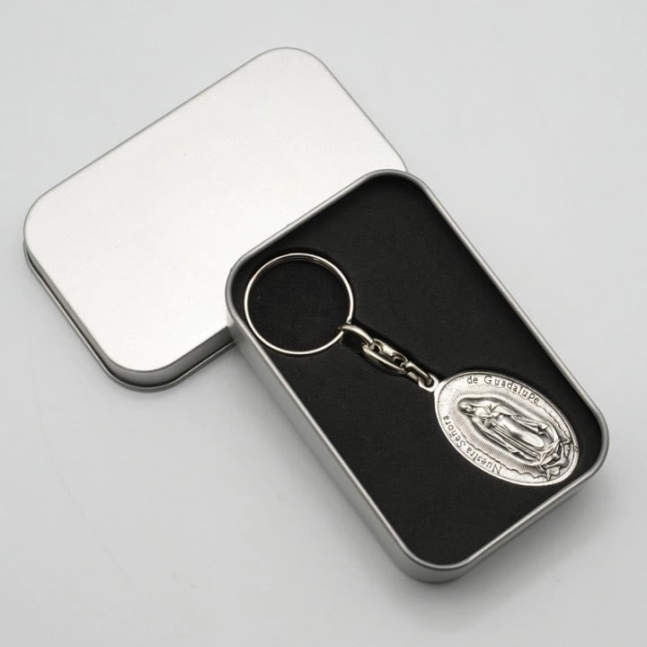 Christianartworkshop Exquisites Relief – Geformte Medaille „Unsere Liebe Frau von Guadalupe“ mit kastilischer Rose als Schlüsselanhänger - image 3