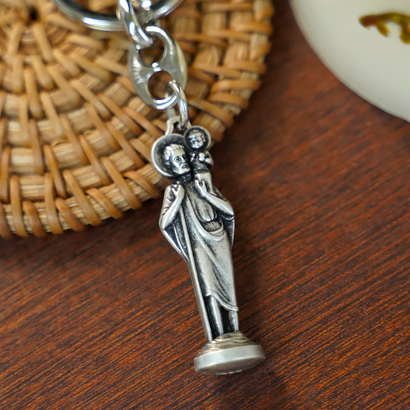 Christianartworkshop Schlüsselanhänger im Retro-Stil mit poliertem St. Christopher: Zeichen des Schutzes des Heiligen des Reisenden - image 1