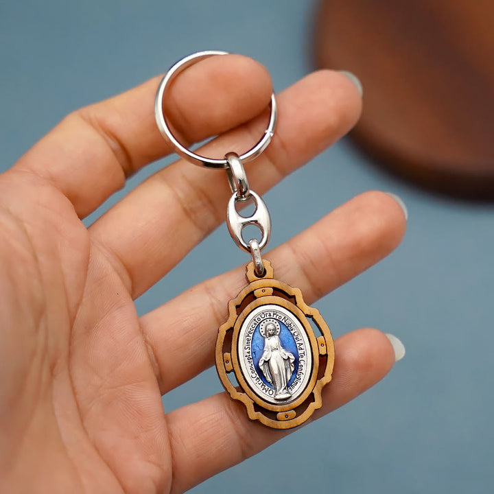 Christianartworkshop Emaillierte doppelseitige Wundertätige Medaille & Jungfrau Maria Schlüsselanhänger: Glänzendes Symbol der Hoffnung und Wiederherstellung - image 3