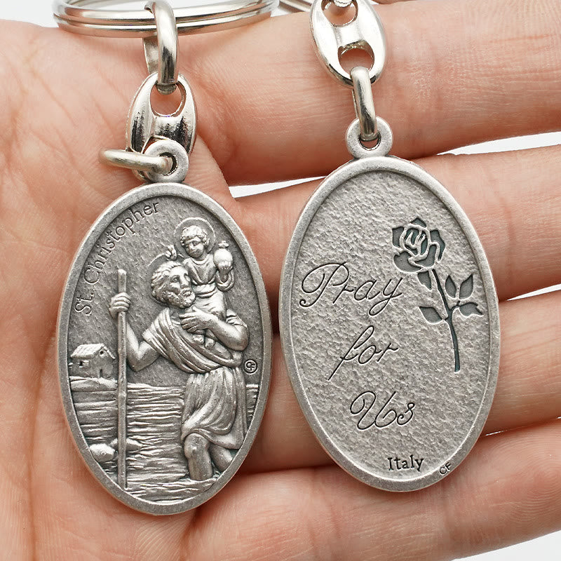 Christianartworkshop Künstlerischer Schlüsselanhänger mit dem Heiligen Christophorus aus Metall: Erbstück der Segnungen des Reisenden - image 2