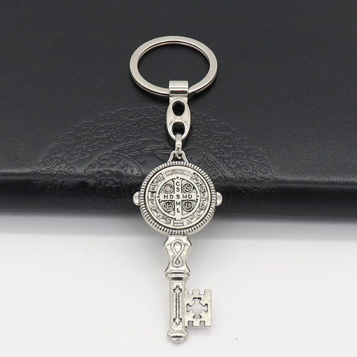 Christianartworkshop Exquisite Emaille – Schlüsselanhänger mit eingelegtem Heiligen Benedikt und Kreuz: Andenken an die göttliche Gnade - Silber (A) - image 11