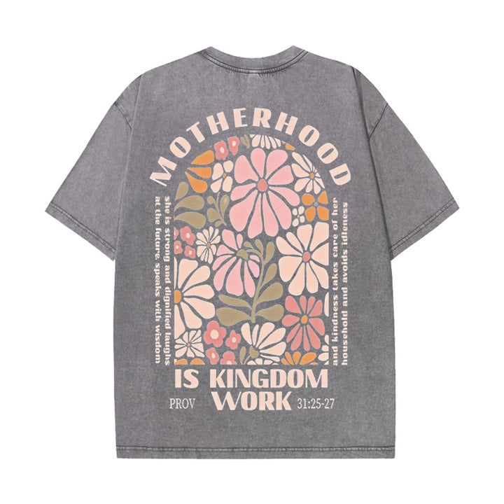 Christianartworkshop Unisex-T-Shirt mit Aufschrift „Motherhood Is Kingdom Work“, gewaschen - Grau - 5XL - image 12