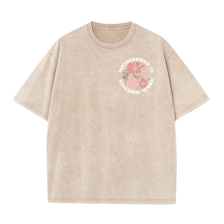 Christianartworkshop Unisex-T-Shirt mit Aufschrift „Motherhood Is Kingdom Work“, gewaschen - image 2