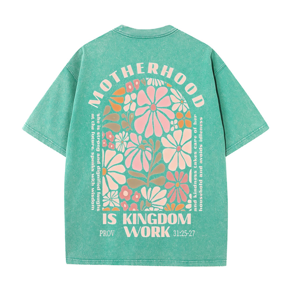 Christianartworkshop Unisex-T-Shirt mit Aufschrift „Motherhood Is Kingdom Work“, gewaschen - Grün - 5XL - image 20