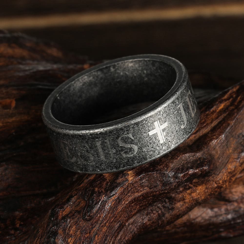 Christianartworkshop Minimalistischer Ring aus 925er Silber mit Jesus und Kreuz: Dezentes Symbol des Glaubens - US6 - image 1