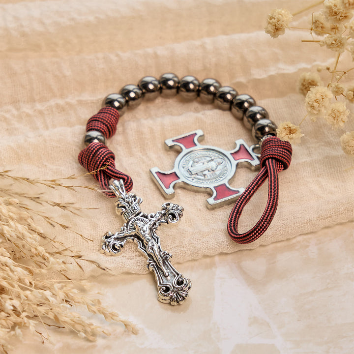 Christianartworkshop Tragbarer Paracord-Taschenrosenkranz für jeden Ort mit Kruzifix und Hl. Benedikt: Glaube für jeden Ort - image 5