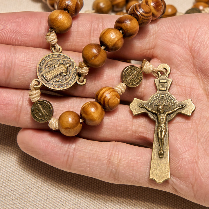 Christianartworkshop 15/20 Dekaden-Rosenkranz aus Olivenholz mit dem Design des Heiligen Benedikt, Kruzifix und Hüftkette – Göttliche Hingabe im doppelten Nutzen - image 4