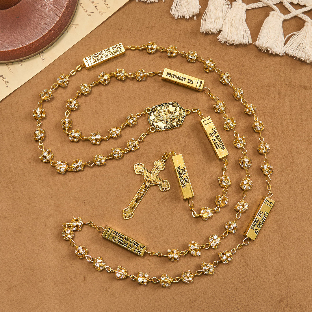 Christianartworkshop Rosenkranz „Unsere Liebe Frau von Fátima“ und Kruzifix aus 8 mm runden goldenen Metall-Edelsteinen, Legierungskette - image 8