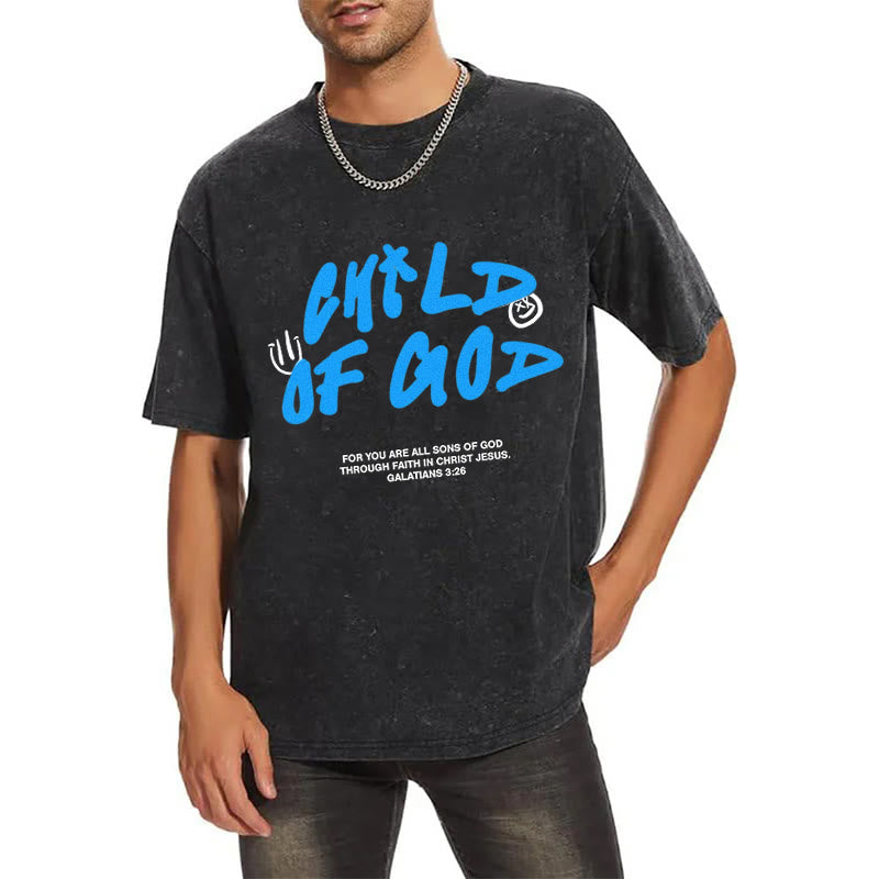 Christianartworkshop Lebendiger Graffiti-Stil Child of God Unisex Washed T-Shirt - image 2