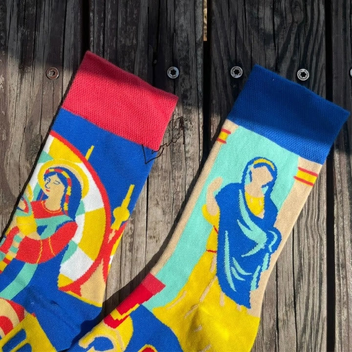 Christianartworkshop Bunte religiöse Kunst Jungfrau Maria Unisex-Socken: Retro-Design, exklusives Glaubensflair - image 2
