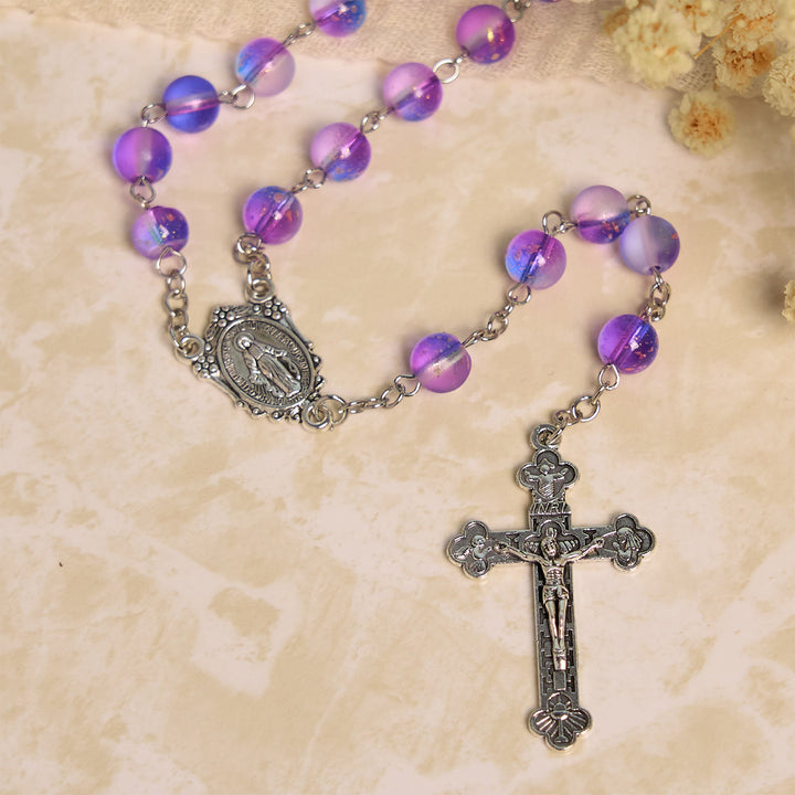 Christianartworkshop Rosenkranz aus mattierten blauen und violetten Glasperlen, verziert mit einer Wundertätigen Medaille: Hingabe in strukturierter Form - image 8