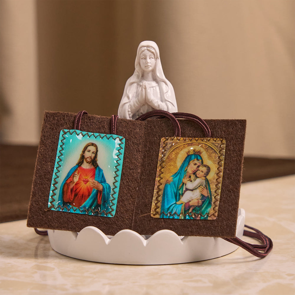 Christianartworkshop Gesegnetes Skapulier aus brauner Wolle Unserer Lieben Frau vom Berg Karmel und des Heiligen Herzens: Einzigartige spirituelle Verbindung - image 2