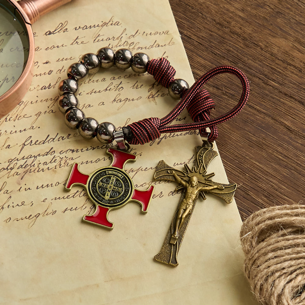 Christianartworkshop Schicker tragbarer Taschenrosenkranz mit goldener St. Benedikt-Medaille und Kruzifix: Tragen Sie göttlichen Schutz überallhin mit sich - image 2