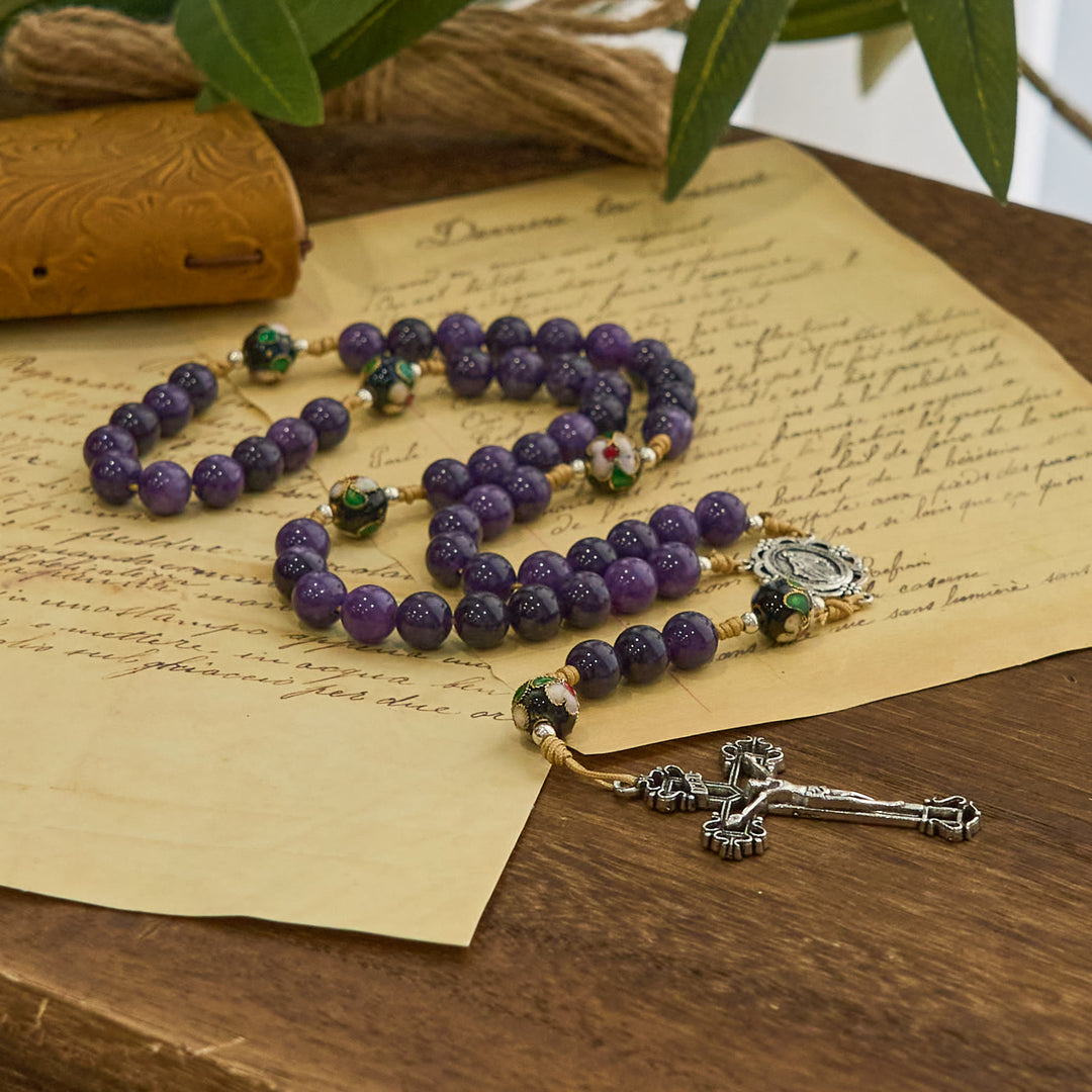 Christianartworkshop Rosenkranz aus violettem Achat und Cloisonné-Perlen mit Medaille und Kruzifix der Jungfrau Maria: Fühlen Sie anmutige Hingabe - image 7
