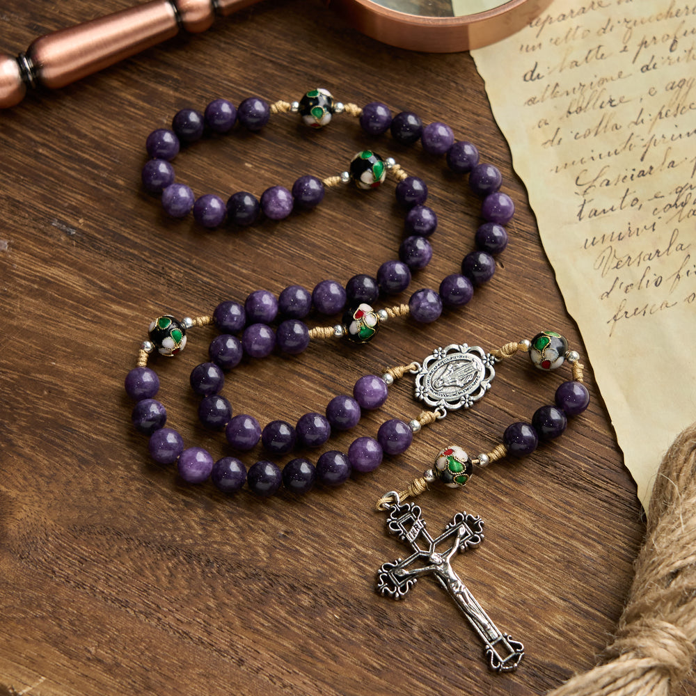 Christianartworkshop Rosenkranz aus violettem Achat und Cloisonné-Perlen mit Medaille und Kruzifix der Jungfrau Maria: Fühlen Sie anmutige Hingabe - image 2