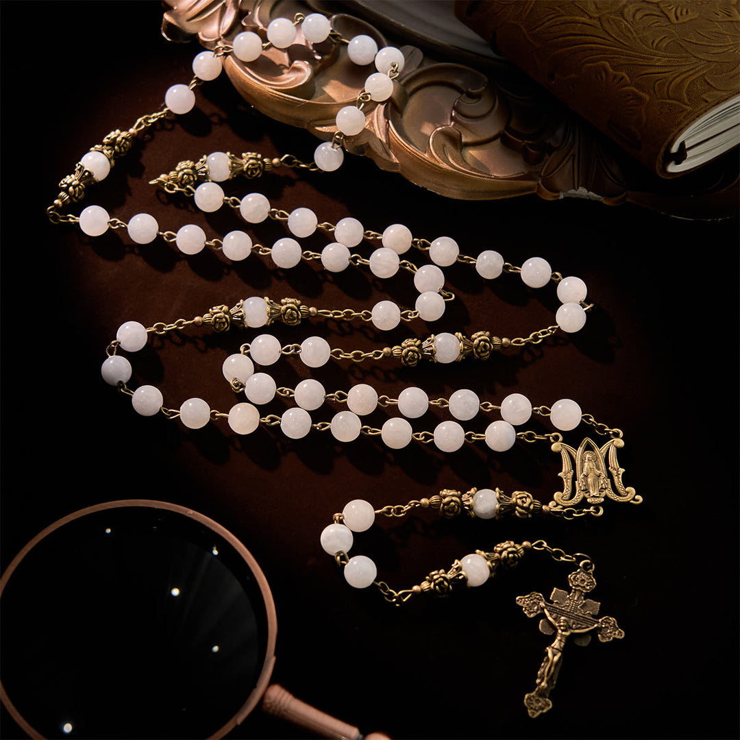 Christianartworkshop GEBETSVOLLER GLAUBE: Handgefertigter Rosenkranz mit hellblauen Jadeperlen und Messing mit Geschenkkarte - image 10