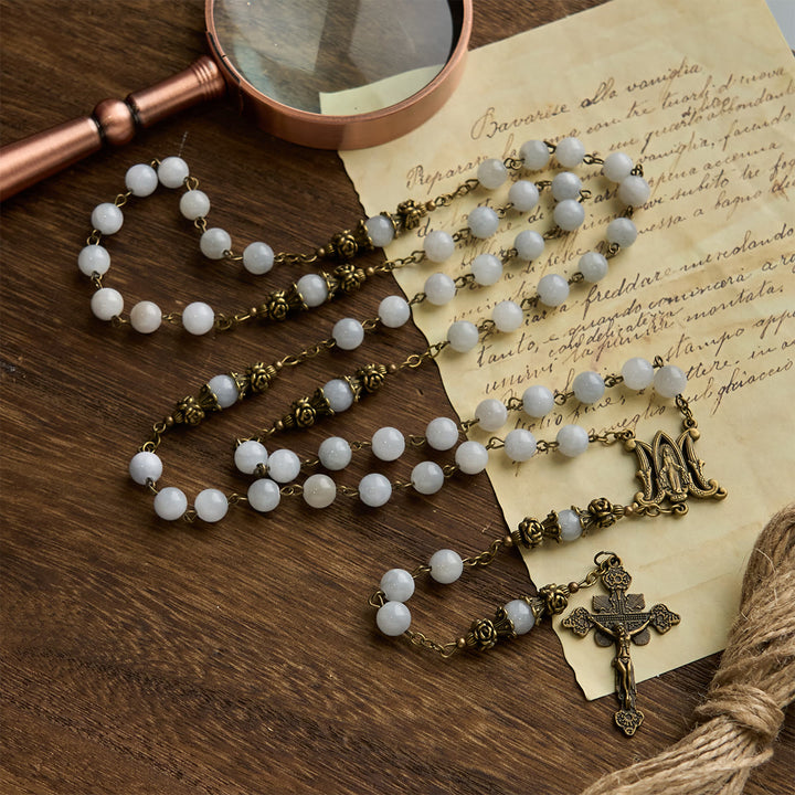 Christianartworkshop GEBETSVOLLER GLAUBE: Handgefertigter Rosenkranz mit hellblauen Jadeperlen und Messing mit Geschenkkarte - image 6