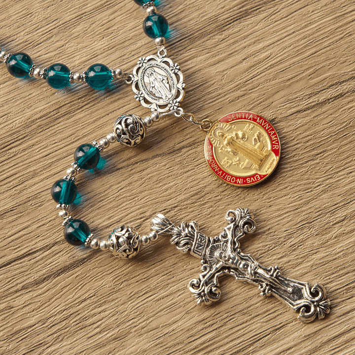 Christianartworkshop GEBETSVOLLER GLAUBE: Handgefertigter Rosenkranz aus klarem blauem Glas mit Kruzifix und Geschenkkarte - image 11