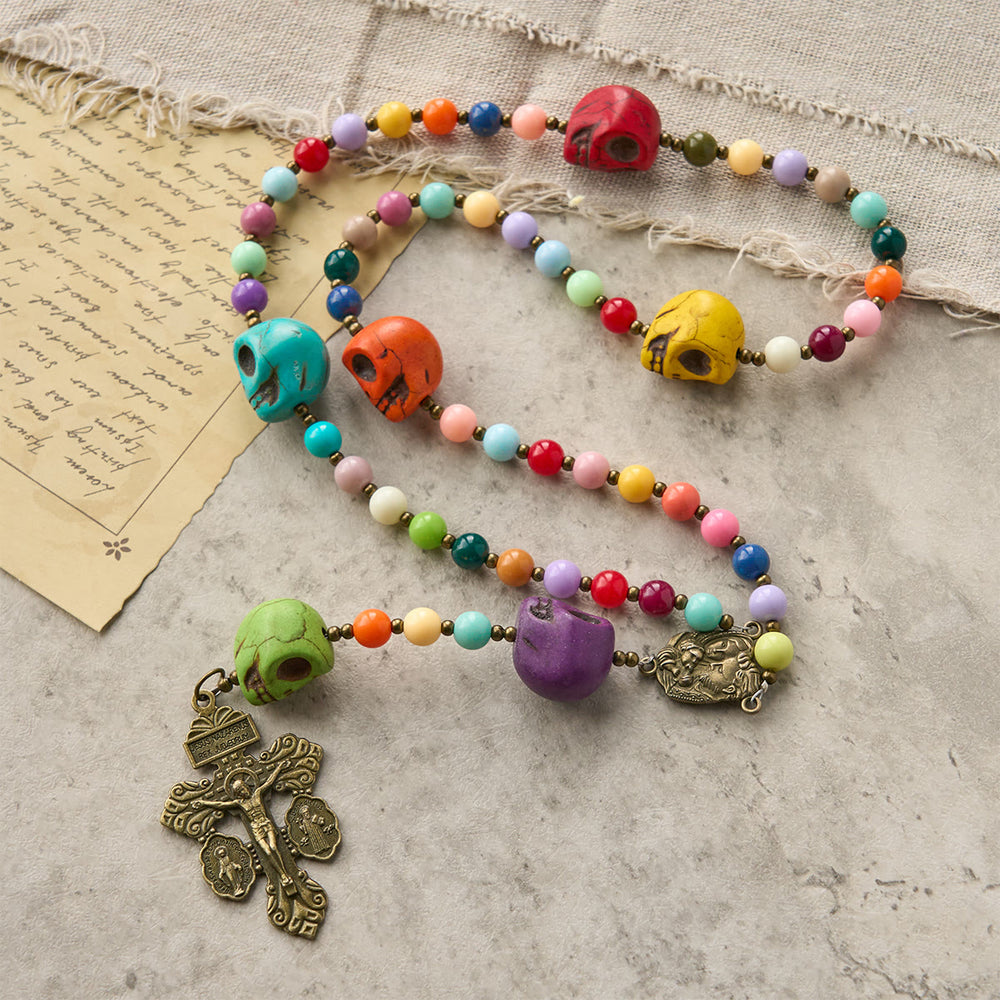 Christianartworkshop Rosenkranz mit Totenkopfperlen im böhmischen Stil, mit bronzenem Pardon-Kruzifix und Heiliger Familie - image 2