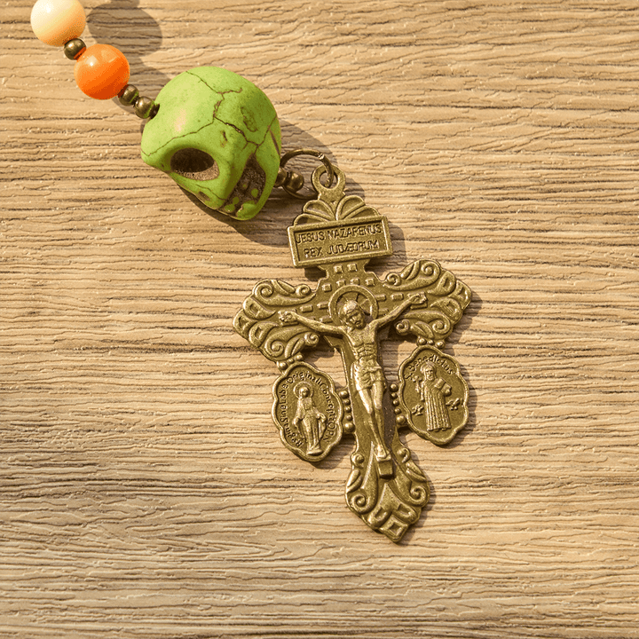 Christianartworkshop Rosenkranz mit Totenkopfperlen im böhmischen Stil, mit bronzenem Pardon-Kruzifix und Heiliger Familie - image 8