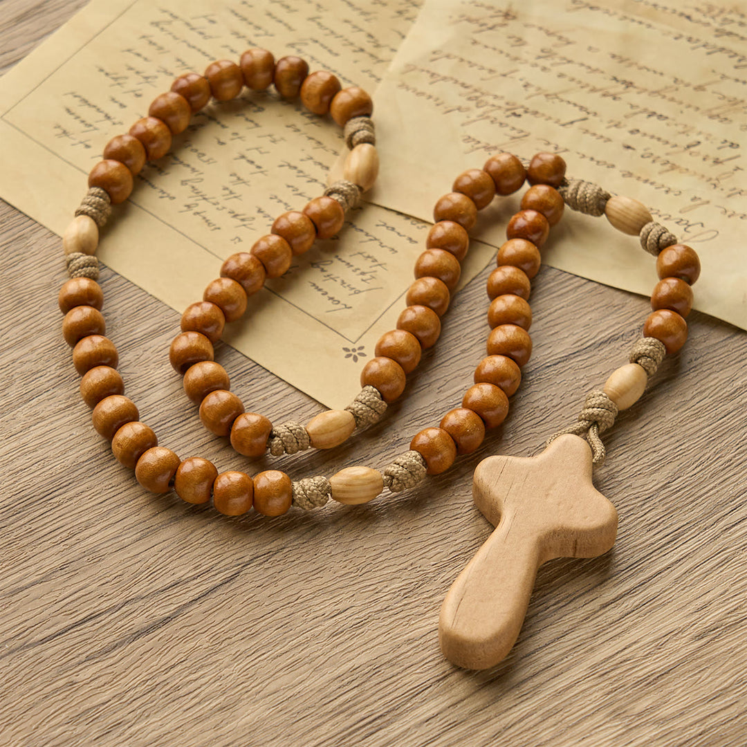 Christianartworkshop GEBETSVOLLER GLAUBE: Handgefertigter minimalistischer Rosenkranz aus Olivenholz mit Geschenkkarte - image 8