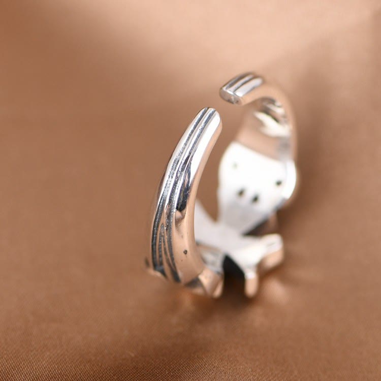 Minimalistischer, verstellbarer Malteserkreuz-Ring aus 925er Silber von Christianartworkshop: Kostbares Erbstück des Glaubens - image 6