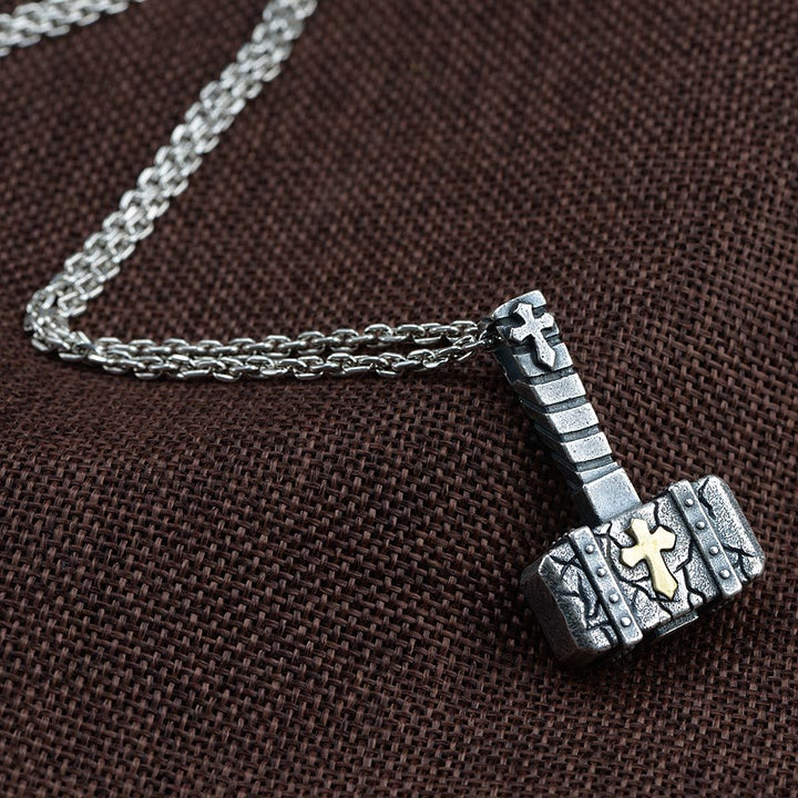 Christianartworkshop Heilige Halskette aus 925er Silber mit Hammerkreuz: Robustes Glaubenssymbol mit Retro-Touch - image 4
