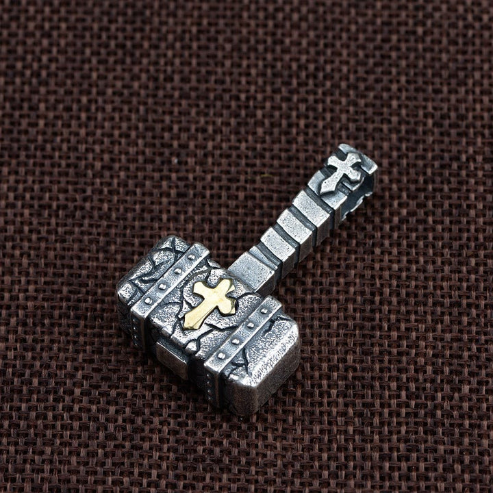 Christianartworkshop Heilige Halskette aus 925er Silber mit Hammerkreuz: Robustes Glaubenssymbol mit Retro-Touch - image 2