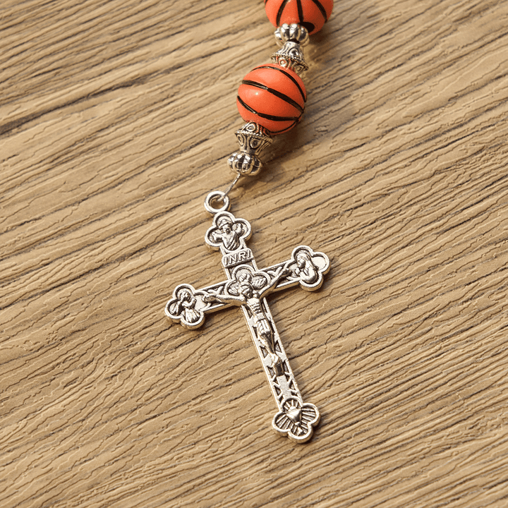 Christianartworkshop Sport-Gebets-Rosenkranz mit Basketball-Perlen und silbernem Heiligen Kelch und Kruzifix: Erziele spirituelle Stärke - image 7