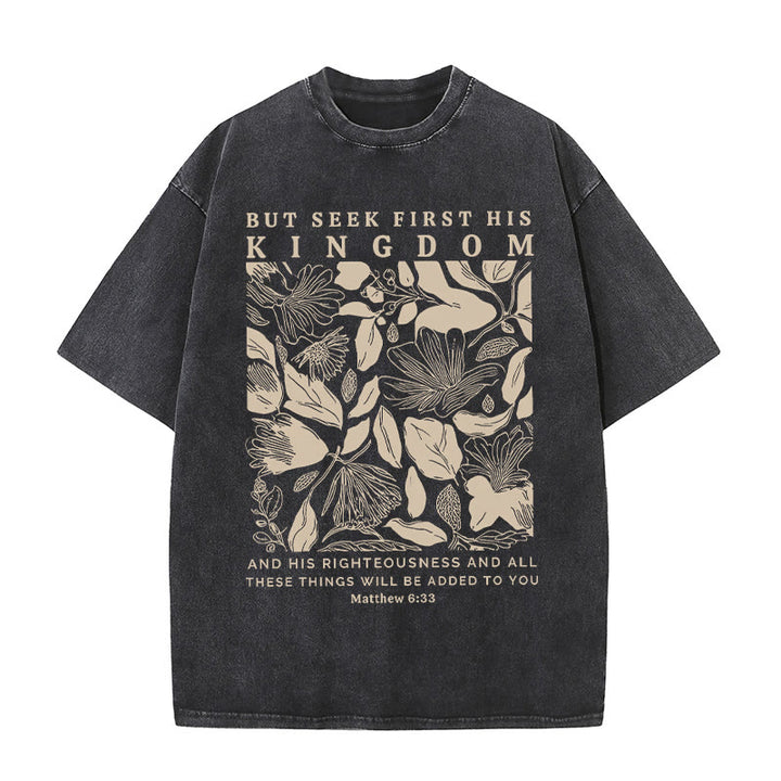 Christianartworkshop Unisex-T-Shirt mit Aufschrift "But Seek First His Kingdom", gewaschen - Schwarz - 5XL - image 0