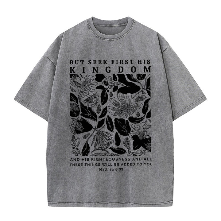 Christianartworkshop Unisex-T-Shirt mit Aufschrift "But Seek First His Kingdom", gewaschen - Grau - 5XL - image 6