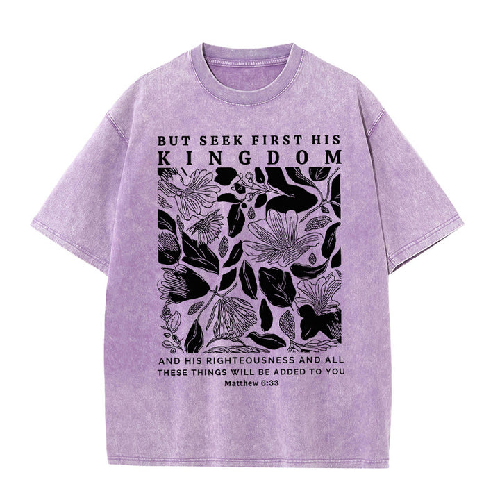 Christianartworkshop Unisex-T-Shirt mit Aufschrift "But Seek First His Kingdom", gewaschen - Lila - 5XL - image 10