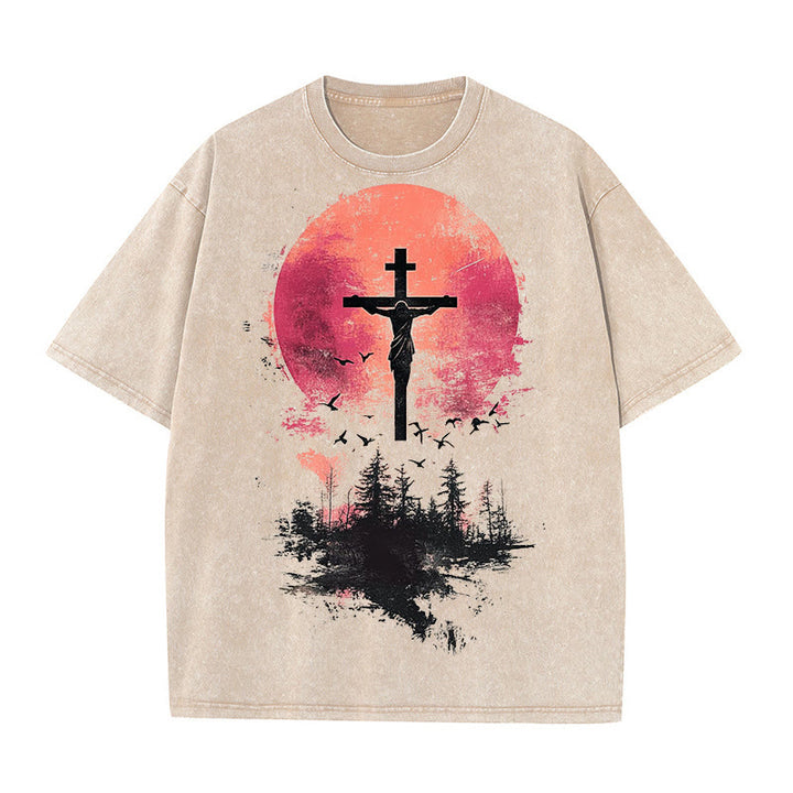 Christianartworkshop Göttliches Kruzifix über Naturlandschaft Unisex gewaschenes T-Shirt