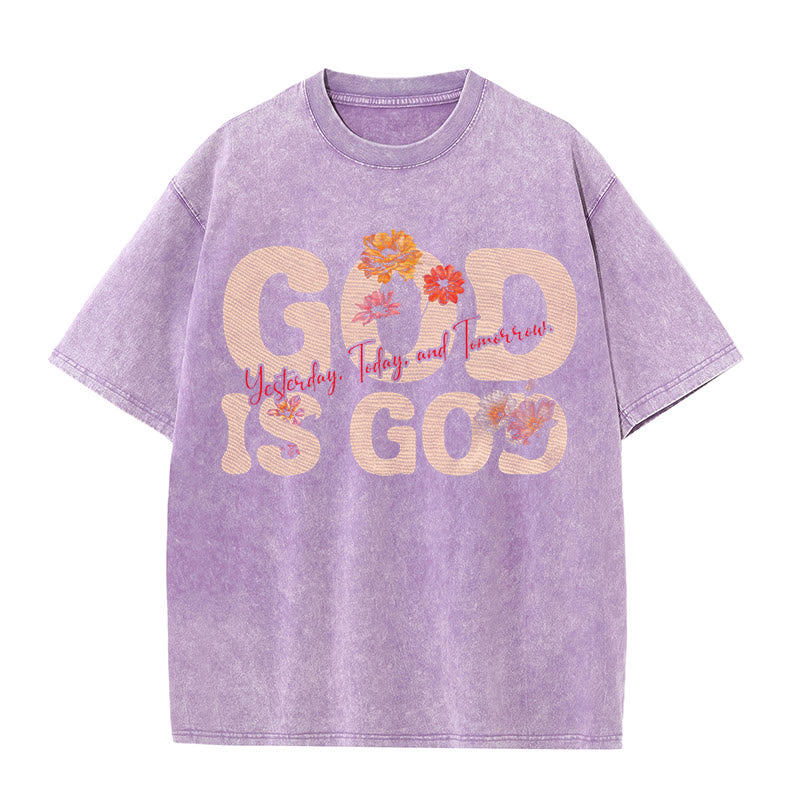 Christianartworkshop Unisex-T-Shirt mit Aufschrift „God Is God“, gewaschen - Lila - 5XL - image 7