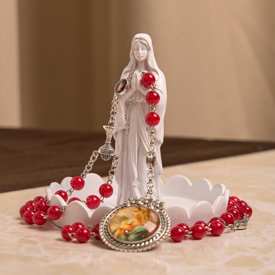 Christianartworkshop Eleganter Rosenkranz aus runden Perlen in Burgunderrot, 8 mm, mit geschnitzter Blume, Medaille Unserer Lieben Frau und Heiliger Gral