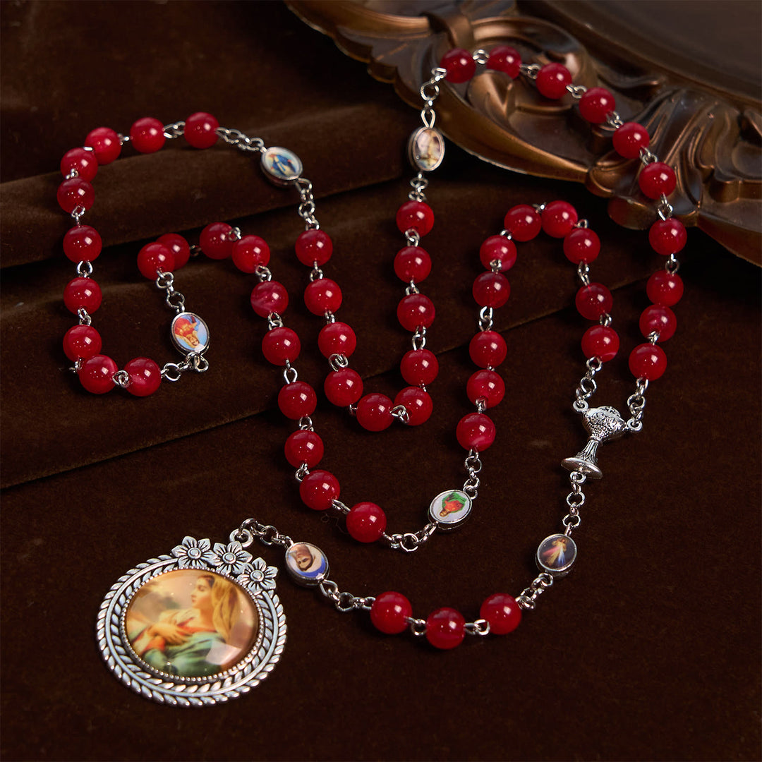 Christianartworkshop Eleganter Rosenkranz aus runden Perlen in Burgunderrot, 8 mm, mit geschnitzter Blume, Medaille Unserer Lieben Frau und Heiliger Gral