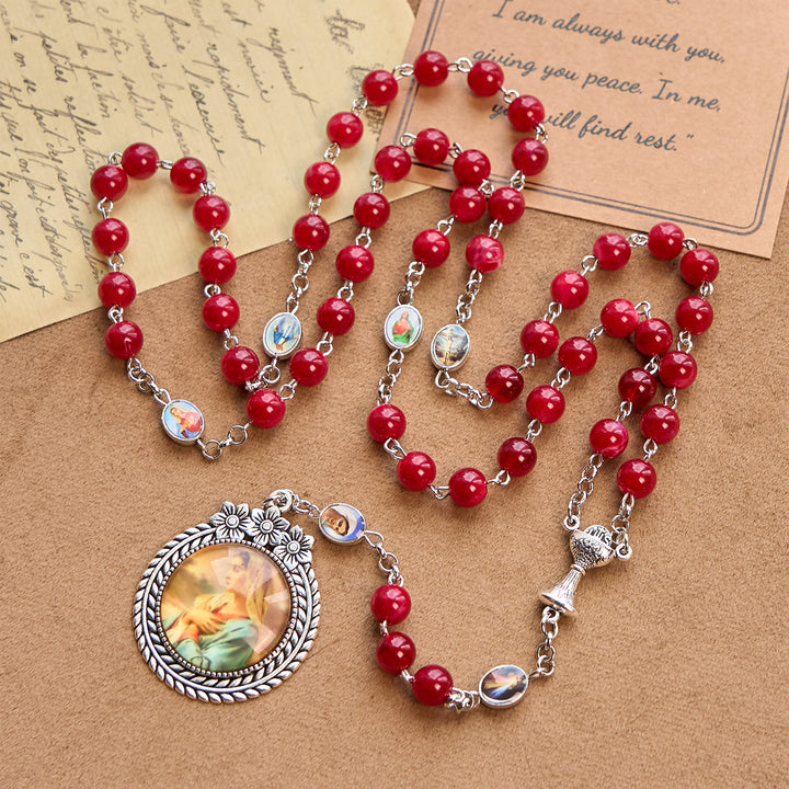 Christianartworkshop Eleganter Rosenkranz aus runden Perlen in Burgunderrot, 8 mm, mit geschnitzter Blume, Medaille Unserer Lieben Frau und Heiliger Gral