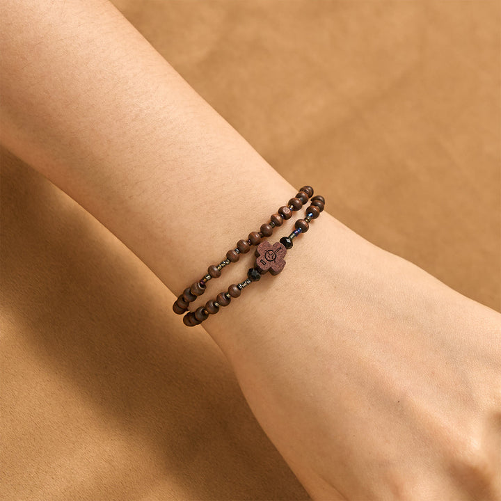 Christianartworkshop Klassisches Holzperlenarmband mit Kreuz: Zeitloses Symbol des dezenten Glaubens