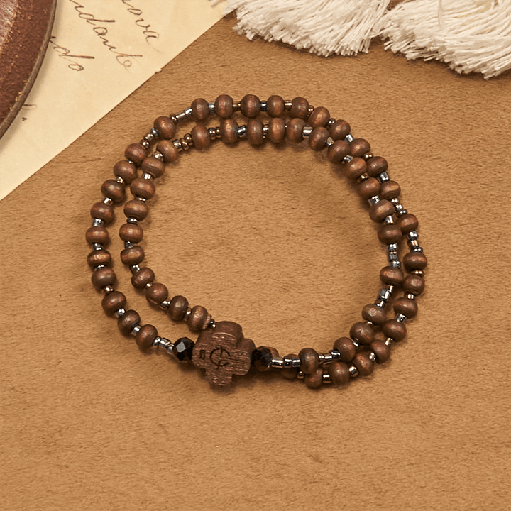 Christianartworkshop Klassisches Holzperlenarmband mit Kreuz: Zeitloses Symbol des dezenten Glaubens